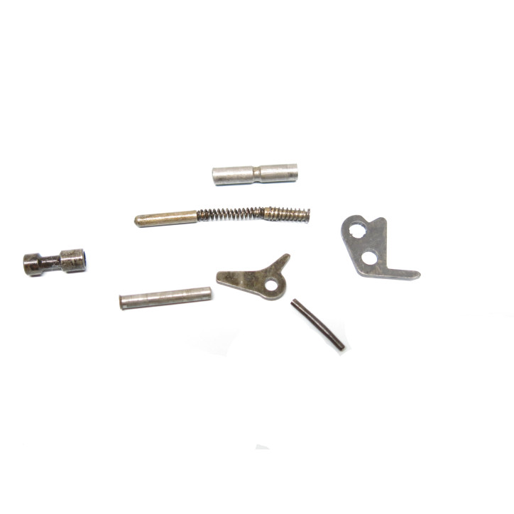 Lot de pièces  Colt 1911 MK IV serie 80  stainless ref 77