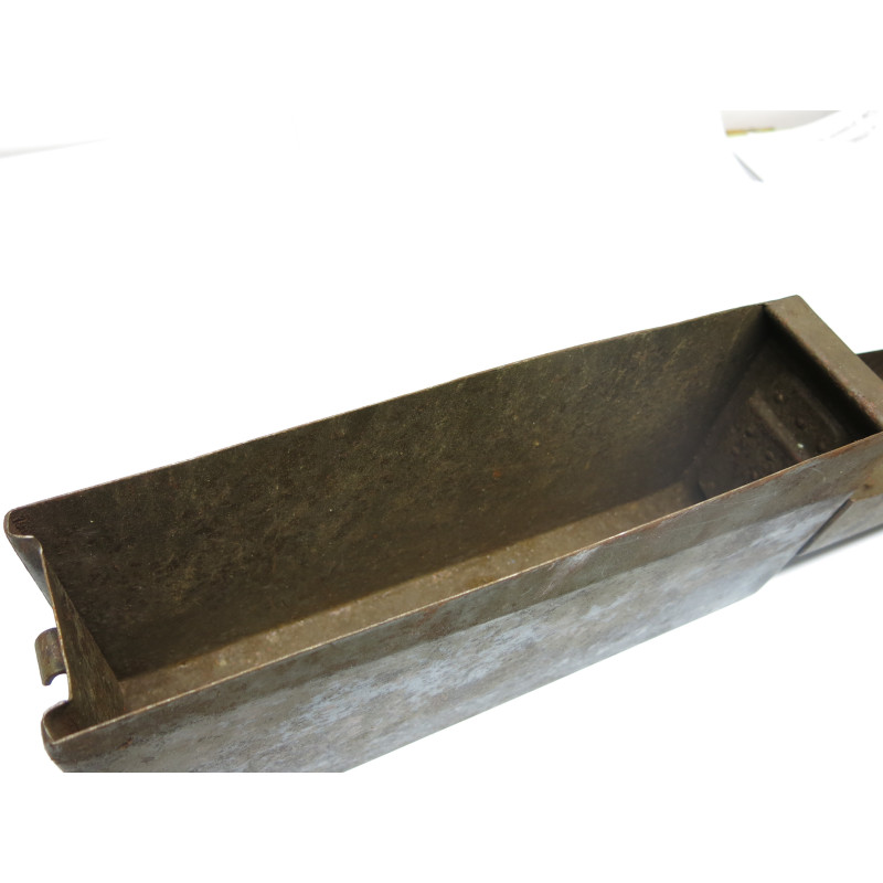 Boite a munitions acier MG 34/42  ref  102
