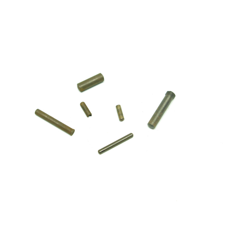 Lot de 6 axes  pistolet Llama 45  