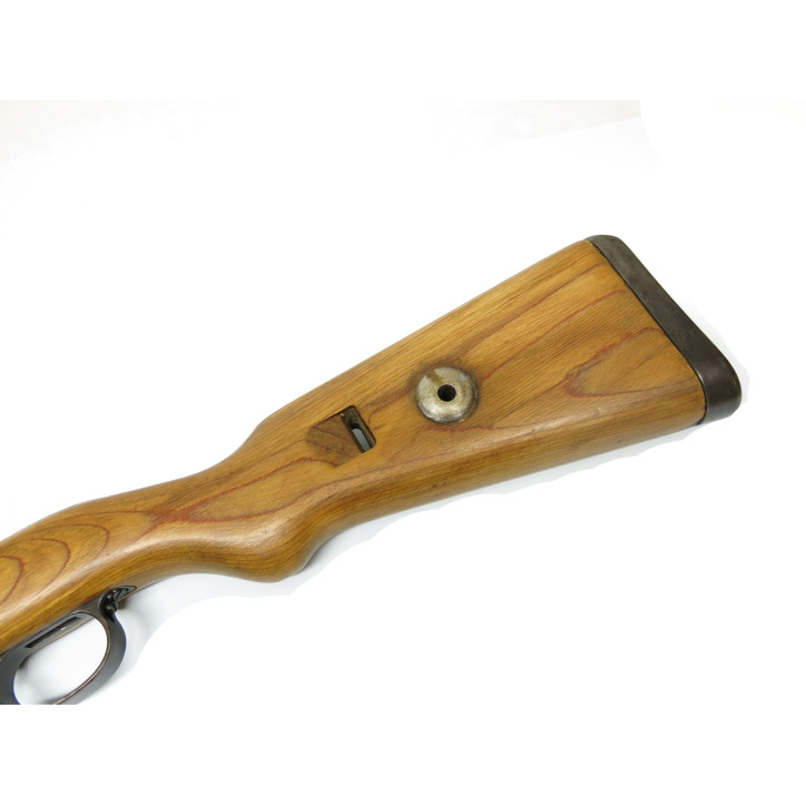 Superbe crosse en bois lamellé originale pour fusil Mauser 98K avec ferrures au numero