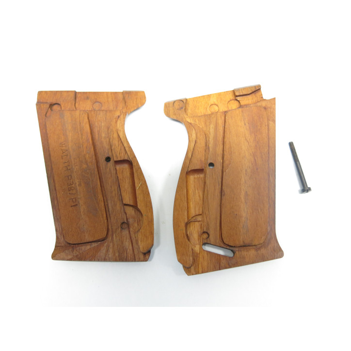 Paire de plaquettes bois pistolet  P38 ref 108