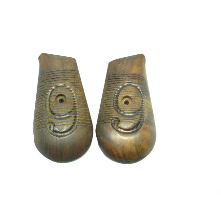 Plaquettes de crosse  C96 stries large