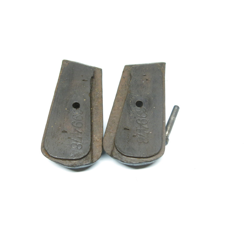 Plaquettes de crosse  C96 stries large