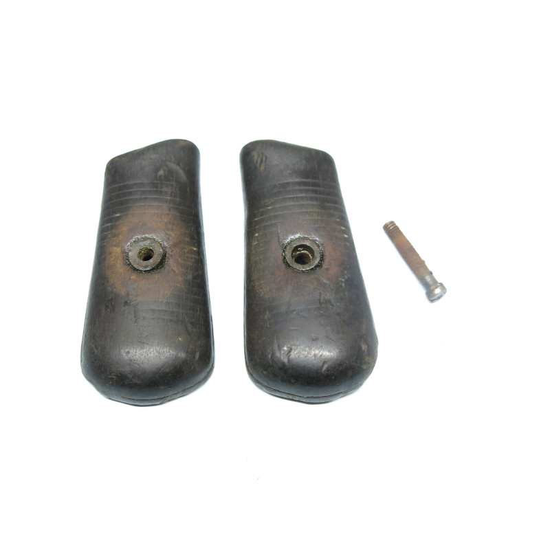 Plaquettes de crosse  C96 stries large