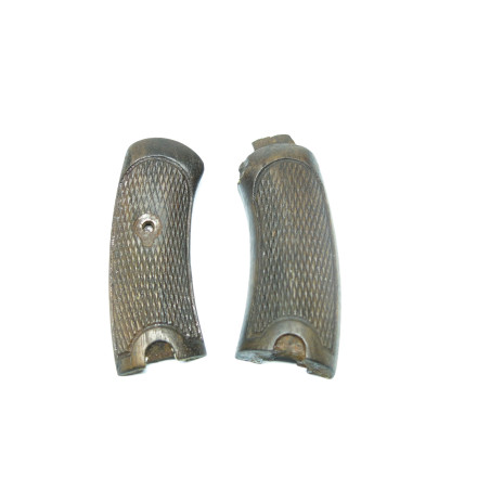 Paire de plaquettes de crosse originale revolver 1892 ref  263