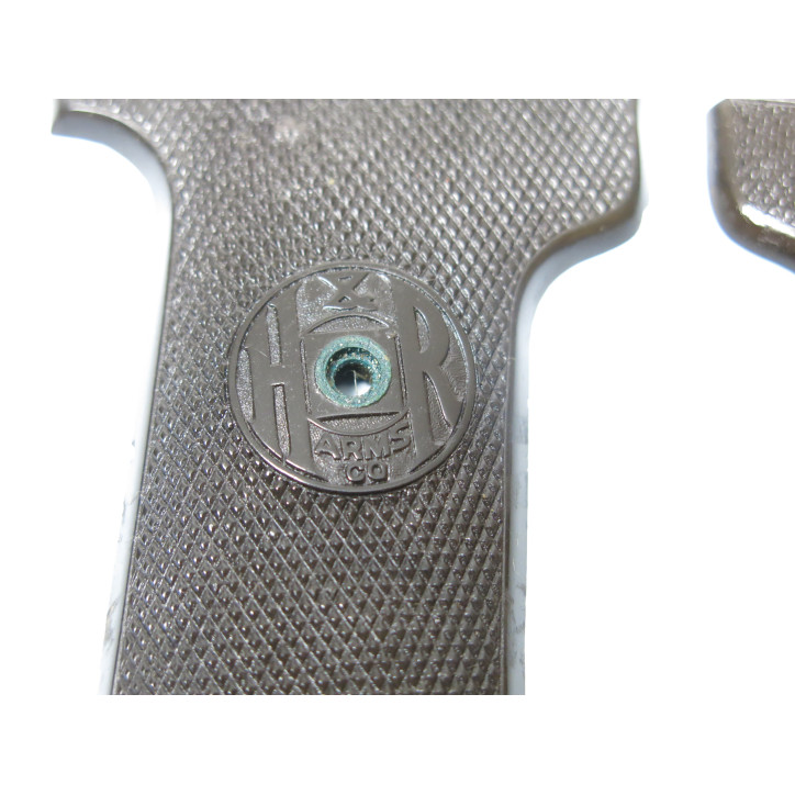 Plaquettes pistolet Harrington et Richardson ref 556