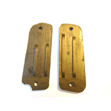 Plaquettes de crosse Unique 17 modele Kriesmodele 9 coups ref 806