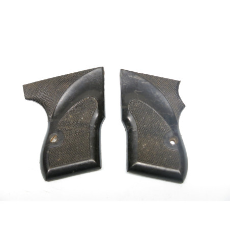Plaquettes de crosse pistolet Galesi 6.35 Ref 178