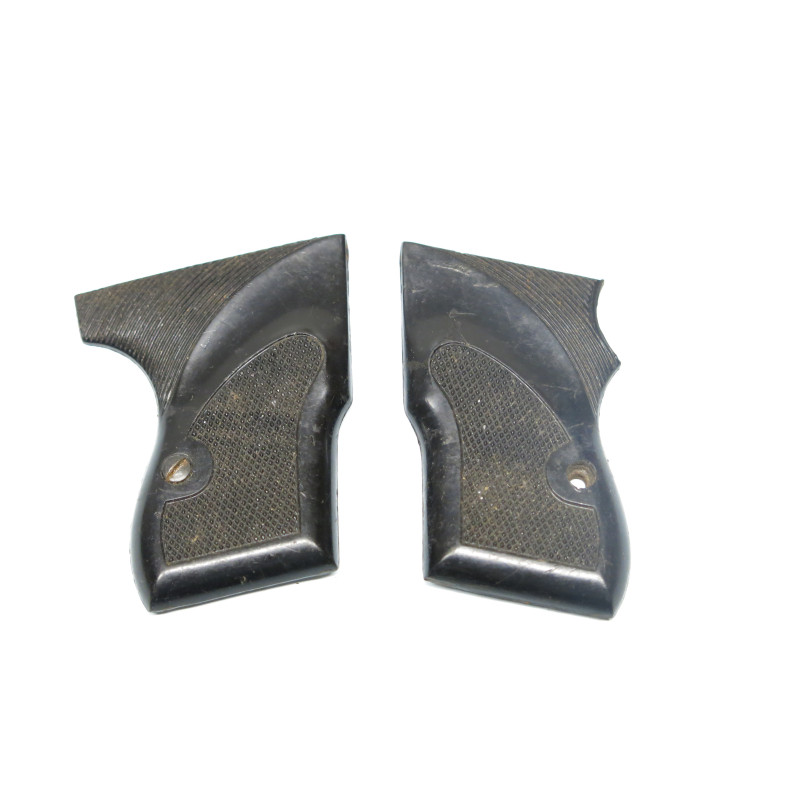 Plaquettes de crosse pistolet  Galesi 6.35 Ref 178