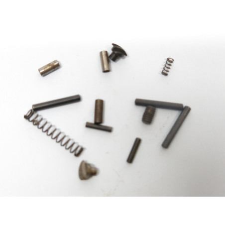 Lot pieces revolver Manurhin MR 73 ref 120