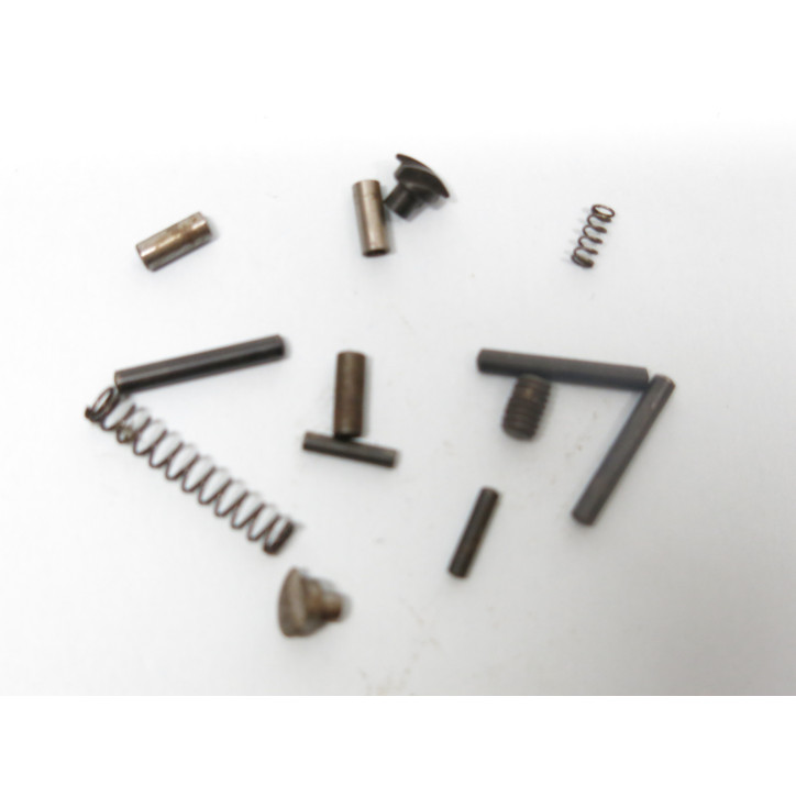Lot pieces revolver Manurhin  MR 73 ref 120