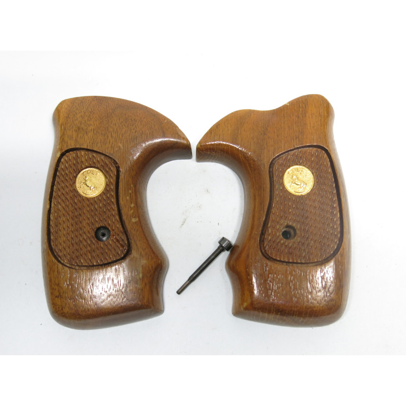 Paire de plaquettes bois COLT King cobra ref 500