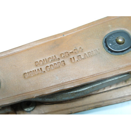 Etui cuir original TL 29 avec couteau et pince signal corps US army ref 99