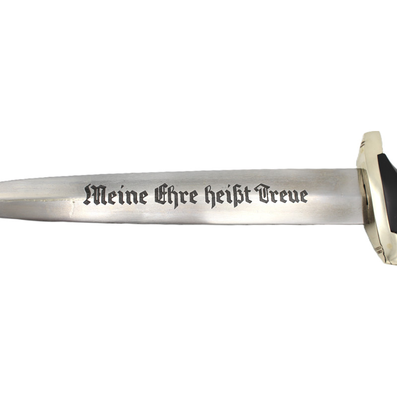 Coffret de présentation et sa dague d'honneur Waff 1940 RZM Coffret de présentation et sa dague d'honneur Waff 1940 RZM