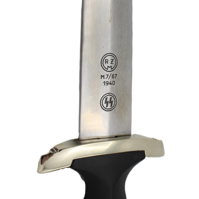 Coffret de présentation et sa dague d'honneur Waff 1940 RZM Coffret de présentation et sa dague d'honneur Waff 1940 RZM