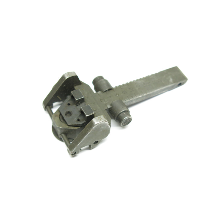Hausse pour  AA 52  ref 880 
