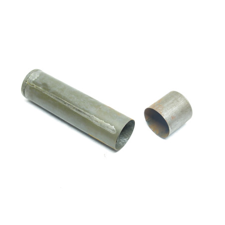 Petite boite cylindrique reglementaire FM 24/29 ref 544