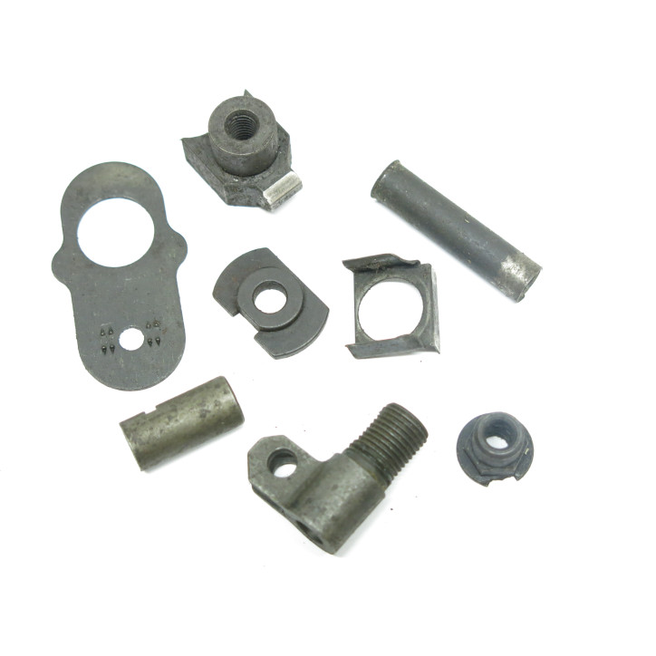 Lot de pièces FAMAS ref A 10