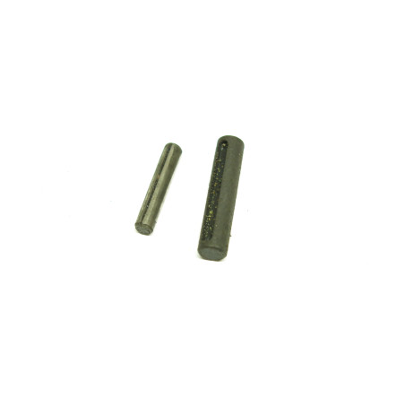 Lot de 2  goupilles FAMAS ref   33 et 88