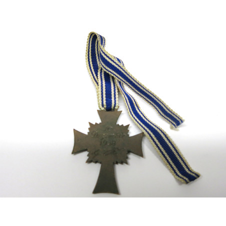 Medaille originale  croix des meres Allemande 1938   ref   236      box 216