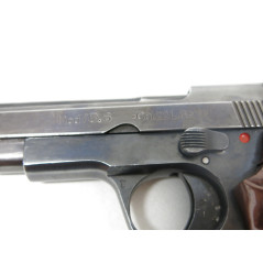 Pistolet UNIQUE D2 calibre  long rifle categorie B