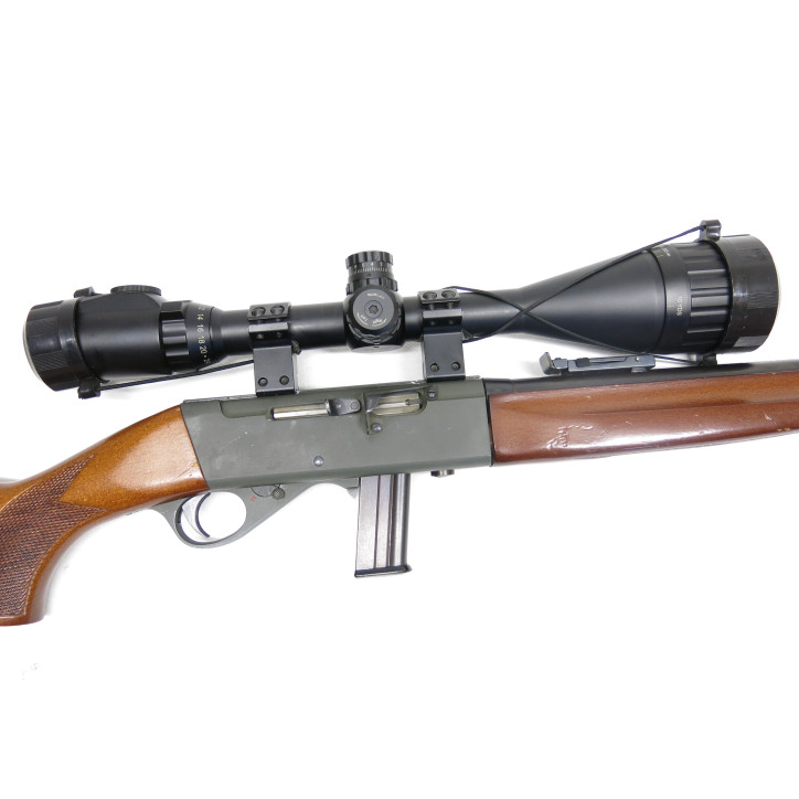 Belle carabine Anschutz 520 calibre 22 long rifle avec lunette categorie B