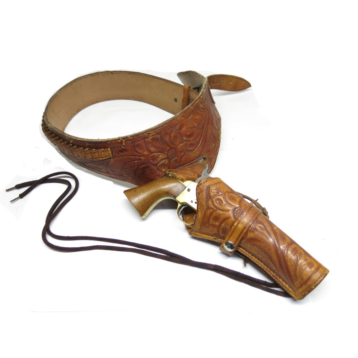Etui avec ceinture pour revolver poudre noire ref 369
