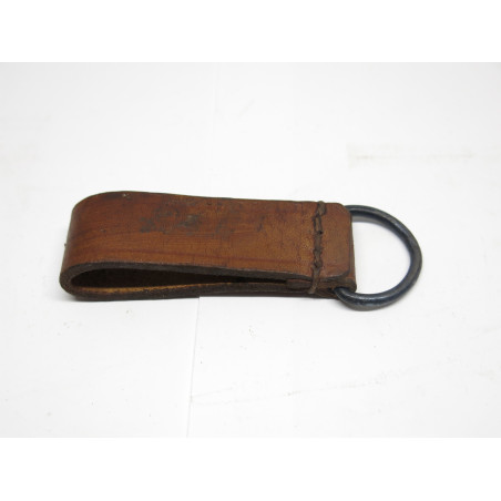 Passant cuir avec anneau Allemand 1942 avec waffenamt  ref 89