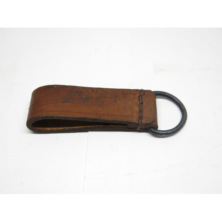 Passant cuir avec anneau Allemand 1942 avec waffenamt  ref 89