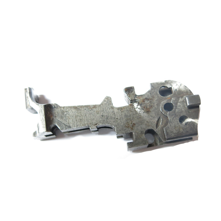 Corps platine nu pistolet C96 Mauser mod 712   réf 100