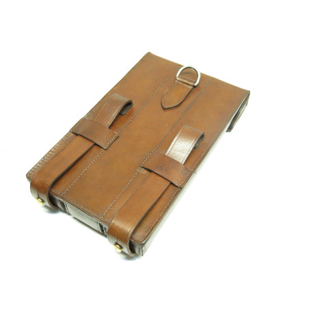 Porte chargeur  en cuir PM MP 18 Allemand ref bab 26