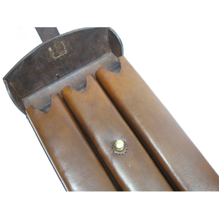 Porte chargeur  en cuir PM MP 18 Allemand ref bab 26