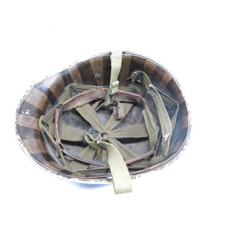 Casque complet  US army original 1944  ref 214