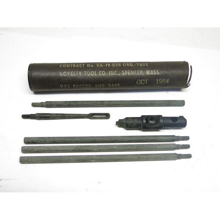 Necessaire de nettoyage fusil Garand M1 avec container  ref   69