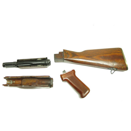 Ensemble 4 pièces AK 47 crosse poignée garde main box 196