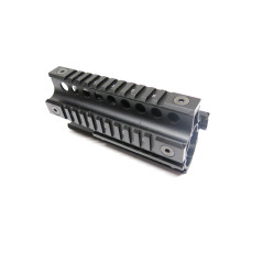 Garde main tactical AK 47 ref 100     box 245
