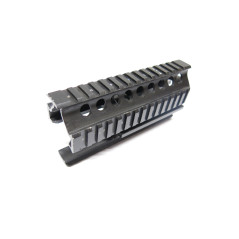 Garde main tactical AK 47 ref 200     box 245