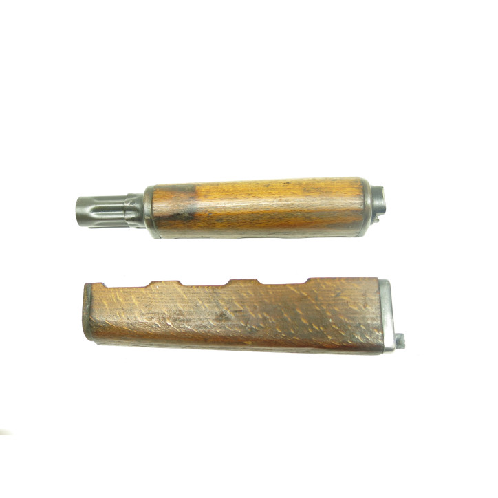 GARDE MAIN ET TUBE DE GAZ ak 47 REF 9+8