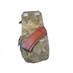 Porte chargeur camo AK 47 ou AK 74  ref 698     box 240