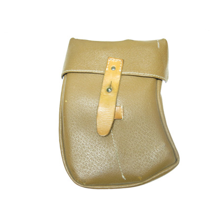 Porte chargeur cuir AK 47  ref  789