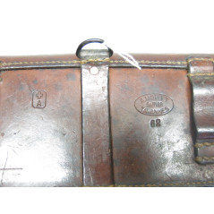 Porte chargeur cuir  Suisse K31 ref 20   fabrication   A Mollet