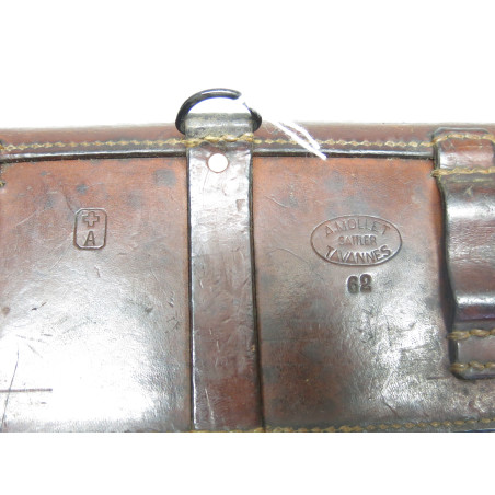 Porte chargeur cuir  Suisse K31 ref 20   fabrication   A Mollet