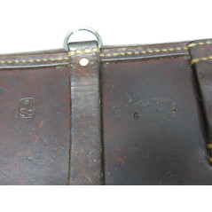 Porte chargeur cuir  Suisse K31 ref30    fabrication  Franz reis
