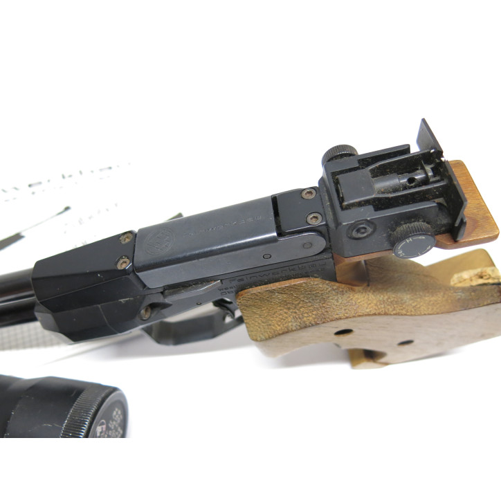 Pistolet de compétition FEINWERKBAU C25 droitier au CO2 cal. 4.5mm catégorie D