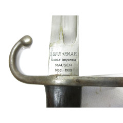 Baïonnette fusil Mauser 1909  avec fourreau  ref 852