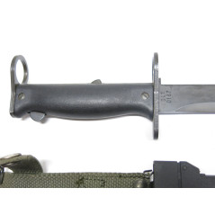 Baïonnette pour Famas avec fourreau réf 666