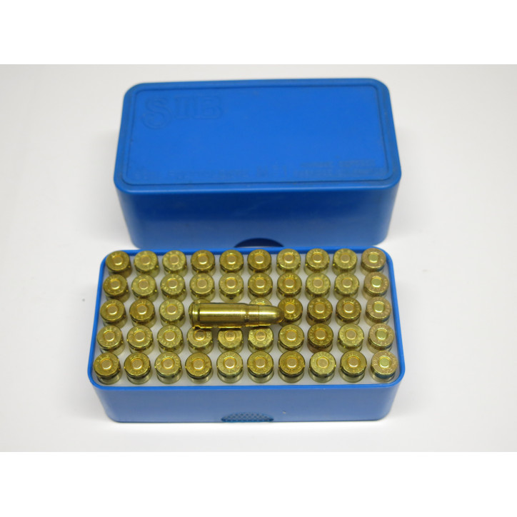 Boite avec 50 cartouches neuves  7.63 Mauser Sellier Bellot  categorie B