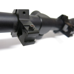 Lunette drakoff 4 x 32 avec rail 11 mm   ref 258    box 276
