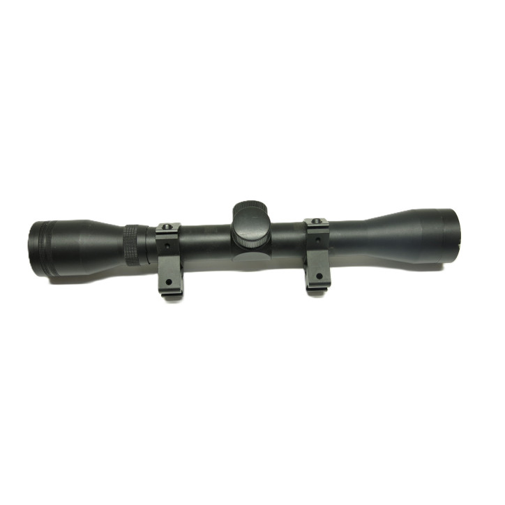 Lunette drakoff 4 x 32 avec rail 11 mm   ref 258    box 276