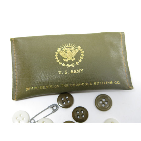 trousse a couture US ww2 ref   146     box  53